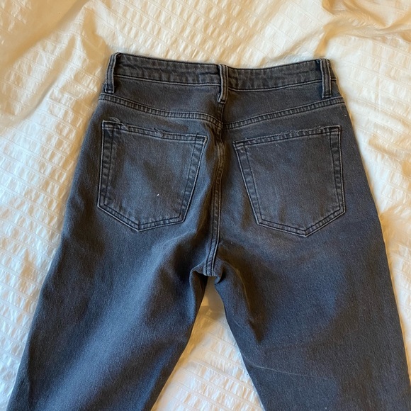 ‼️SOLD‼️ Black Cropped Straight Topshop Jeans - Picture 4 of 4